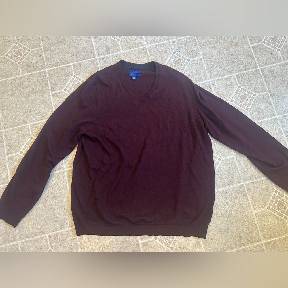 Apt 9 Men’s V-neck Sweater